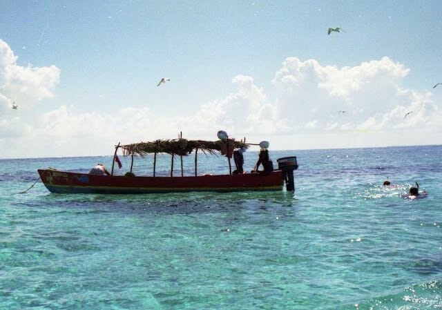 barca de Belize