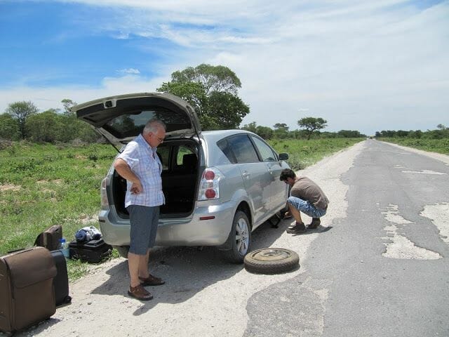carretera kalahari, carretera nata maun, carretera botsuana, botswana road