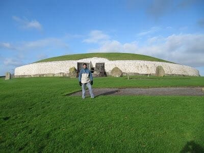 Tumba Megalítica de Newgrange, Irlanda