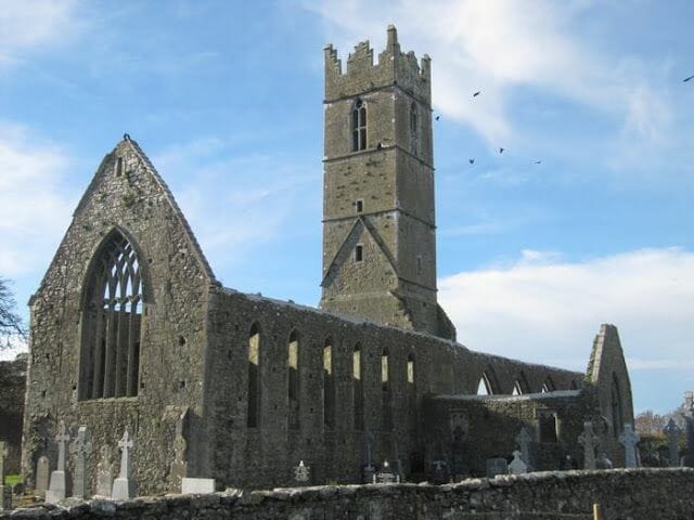 La abadía o monasterio de Claregalway