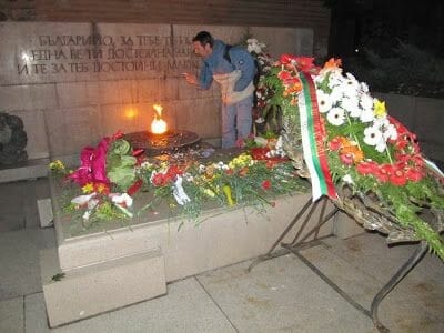 Monumento al soldado desconocido de Sofía Bulgaria