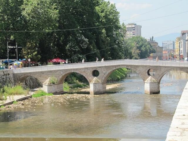 Puente latino de Sarajevo