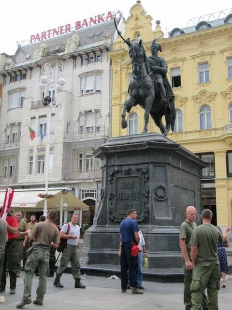  estatua ecuestre Jalacic - Qué ver en Zagreb en un día