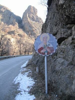 carretera hacia el monasterio de Rila