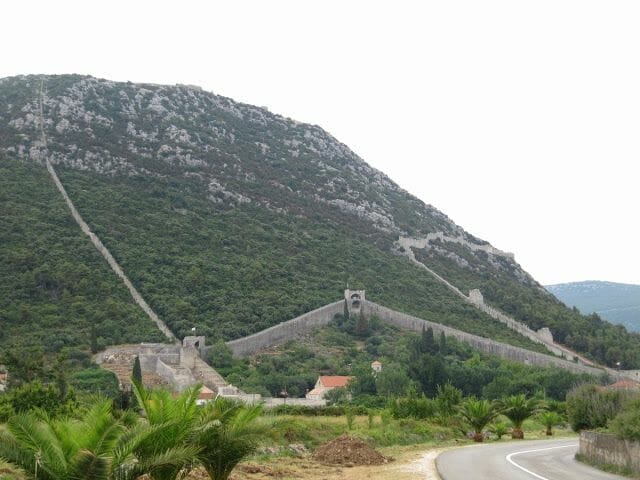 Ston, muralla china europea, muralla exterior Ston Croacia