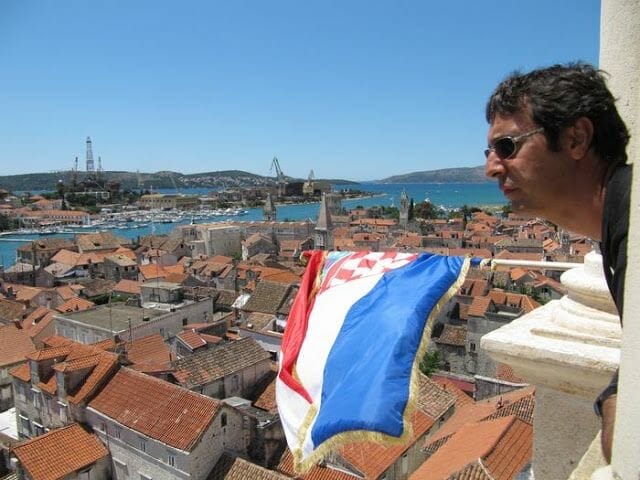 bandera croacia de la catedral de Trogir
