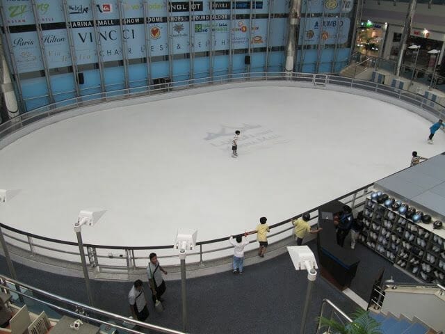 pista hielo Marina mall Abu Dhabi
