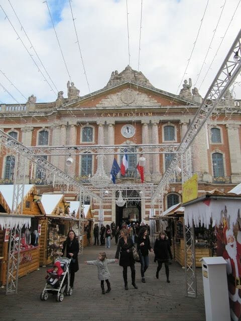 plaza del Capitolio Toulouse
