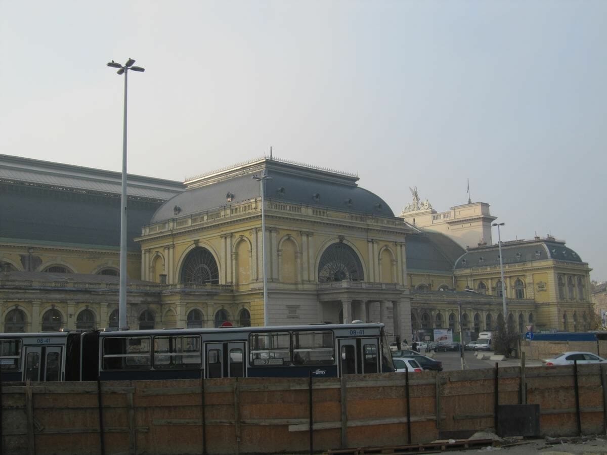 Estación de trenes de Budapest, Keleti