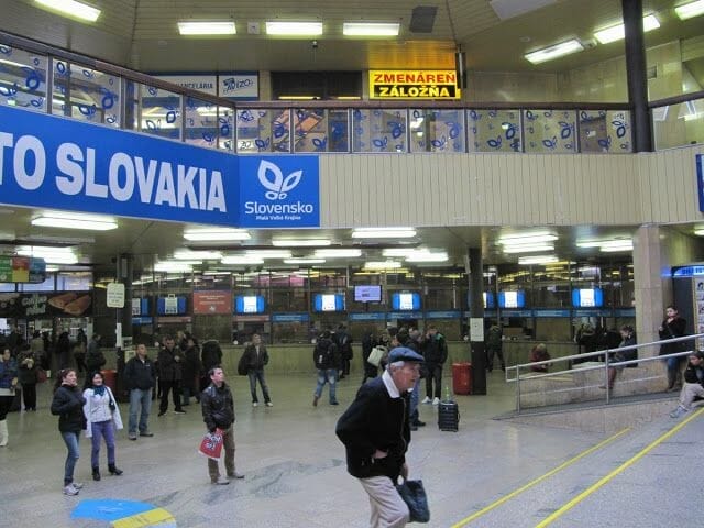Bratislava Hlavna stanica, vestibulo estacion central