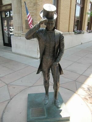 James Monroe statue, estatua de James Monroe