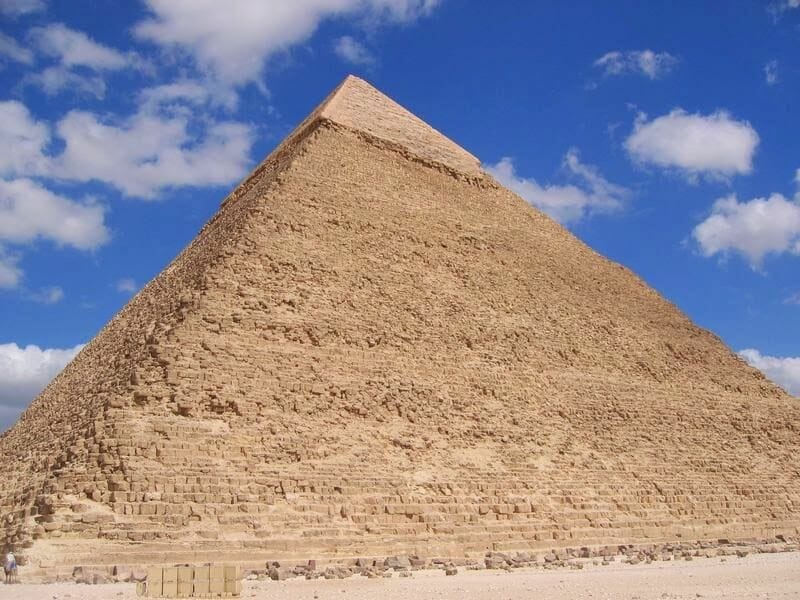 revestimiento exterior de caliza de la pirámide de Kefrén