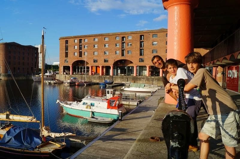 docks - mejores free tours en Liverpool