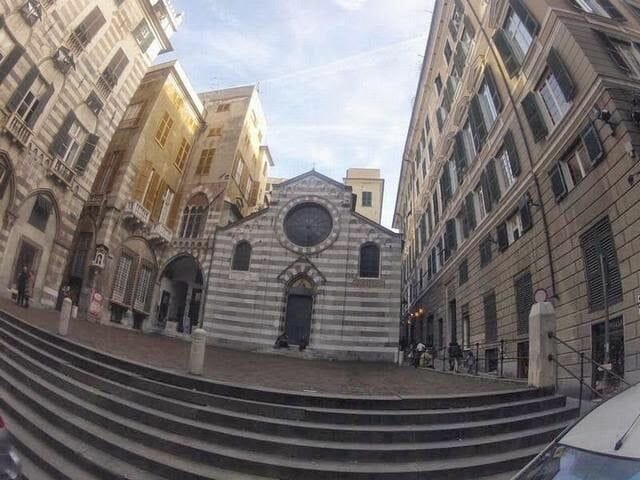 piazza medieval de San Matteo