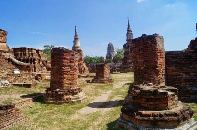 ruinas ayutthaya Wat Mahathat
