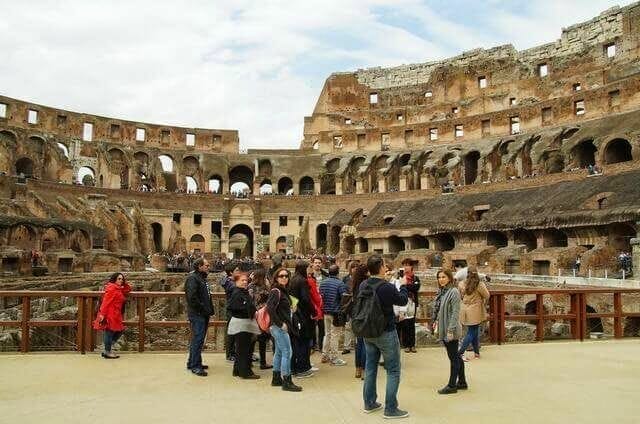 coliseo romano, ruinas de Roma