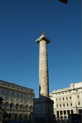 Piazza colonna 