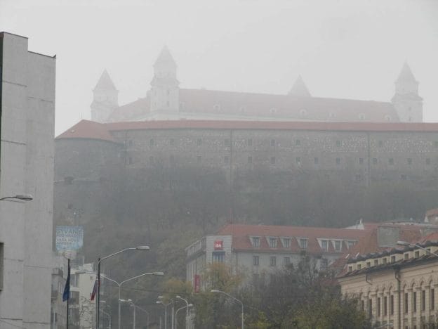 hotel Ibis bajo el castillo de Bratislava