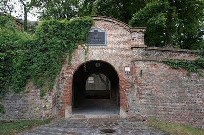 puerta fortaleza de Spilberk