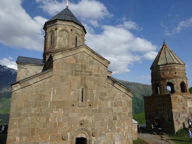 monasterio de la Trinidad Gergeti 
