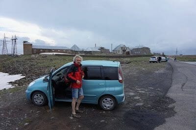 monte Aragats parking refugio