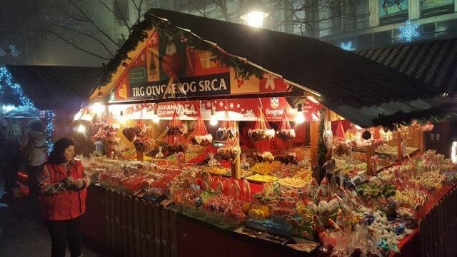 Belgrado navidad en serbia