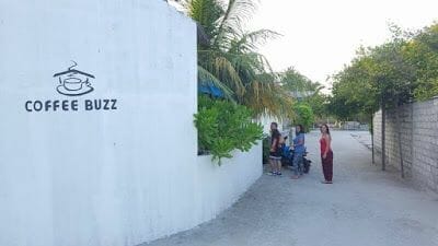 coffe buzz isla de Nilandhoo Maldivas