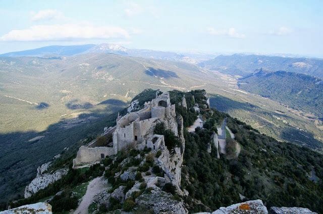 vistas desde lo alto castillo de Peyrepertuse