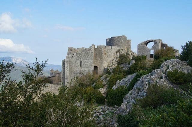 recinto mediano castillo de Peyrepertuse