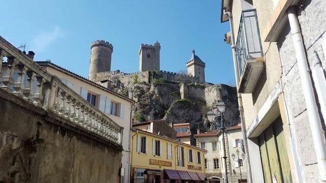 qué ver en Foix castillo e iglesia