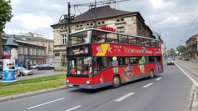 autobús turístico - Transporte público en Cracovia