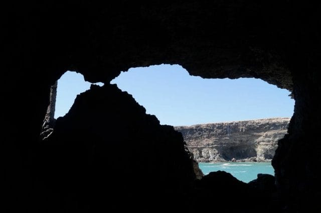 Puerto de la peña, ajui, fuerteventura, cuevas de Ajui, ajuy