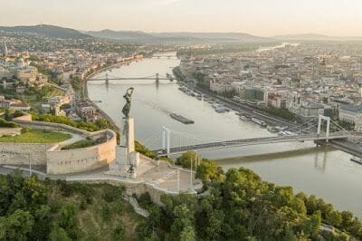 mejores visitas guiadas en Budapest desde el aire