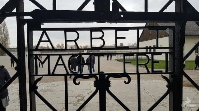 Arbeit macht frei en Dachau