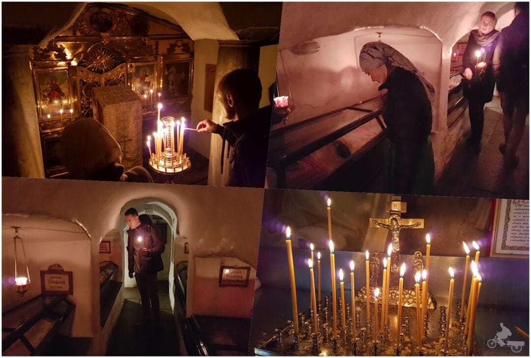 Cuevas de los monjes momificados en el monasterio de las cuevas de Kiev