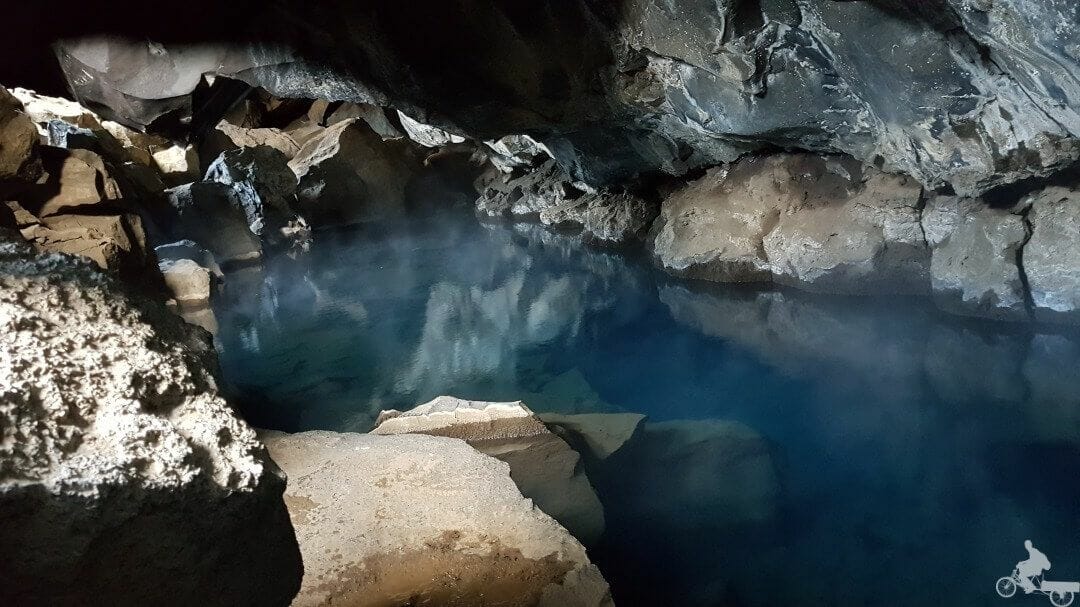 Cueva Grjotagja