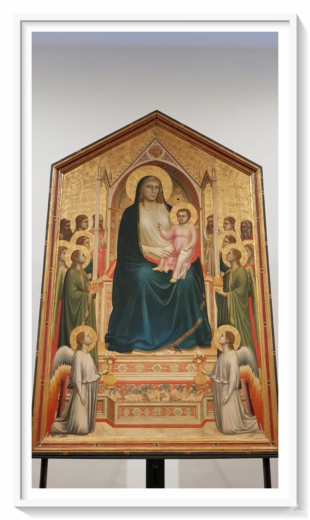 Virgen Ognissanti Giotto