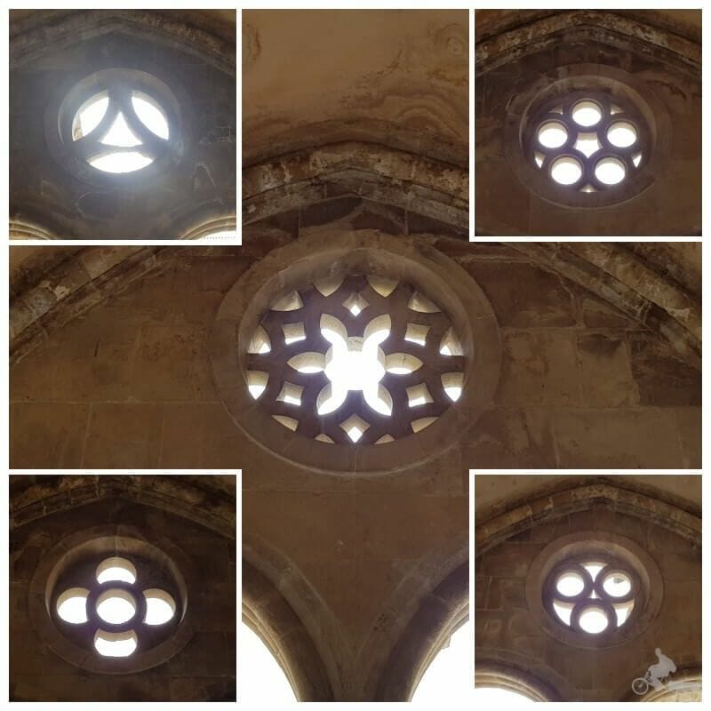 interior rosetones del claustro de la catedral de coimbra