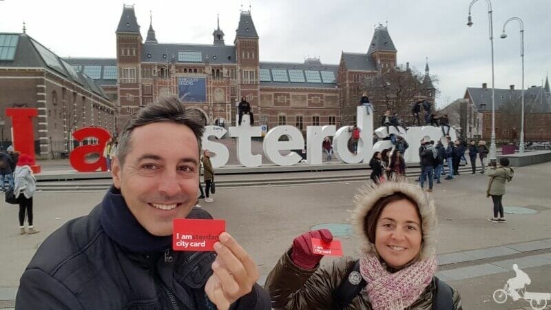 la tarjeta i amsterdam city card tiene descuentos en más de 60 museos y atracciones de la capital de Holanda