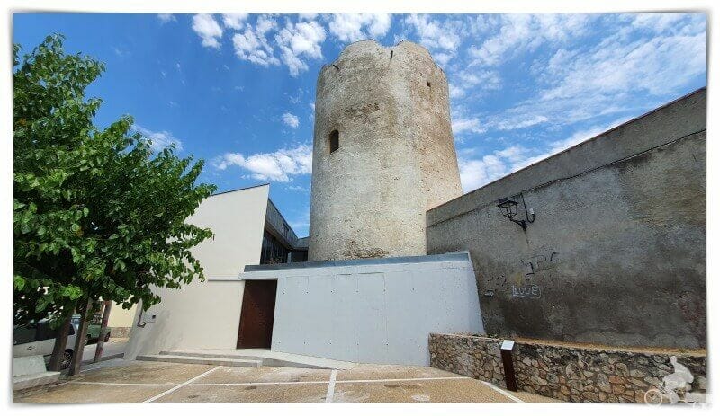 Torre de Moja en el municipio de Olérdola