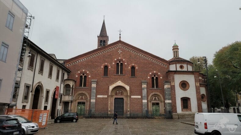 fachada basilica de Sant Eustorgio