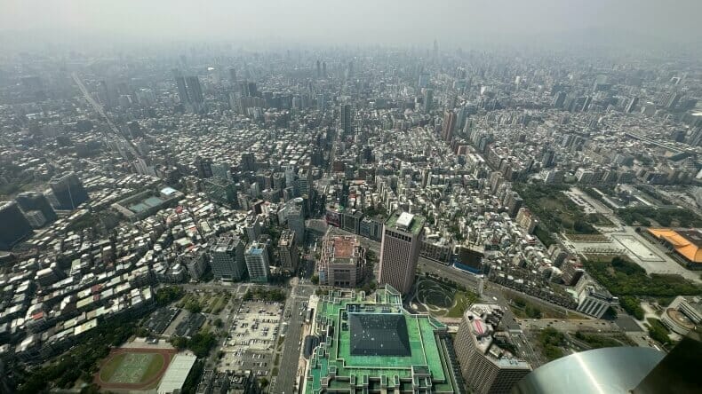 vistas desde el edificio más alto de Taiwán